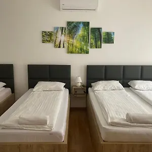 Bfg Apartman Apartament Eger